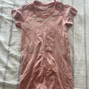 Lululemon Swift tech tshirt